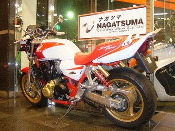 WGP500勝記念 CB1300SF スペシャル 500台限定車 | ナガツマ 